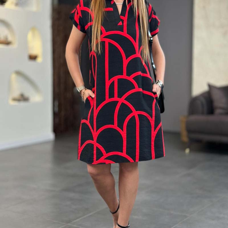 Anneliese – Rochie Polo de Damă cu Imprimeu Grafic și Croi Lejer