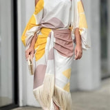 Talia – Rochie de Damă Satinată Elegantă cu Volane Asimetrice