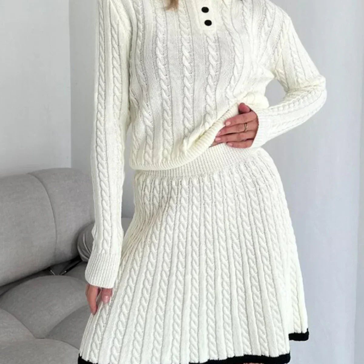 Set fustă cu rever și tricotat în cablu