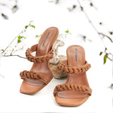 Love Reminder camel leather sandals