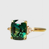 Elena – Inel elegant cu piatră verde